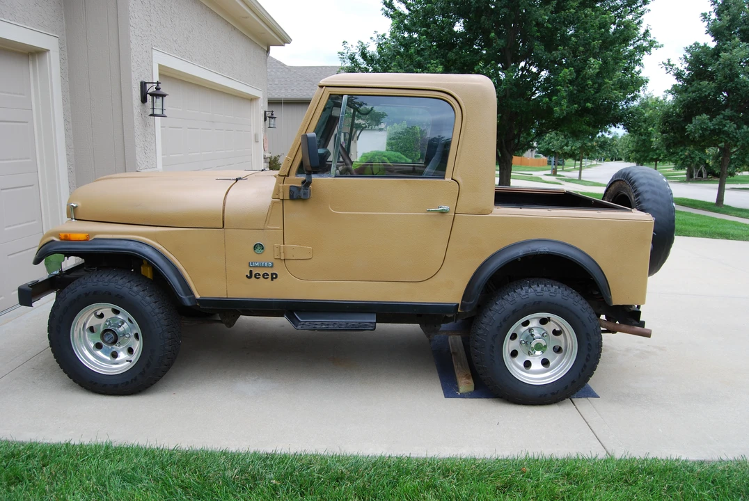 1983 Jeep CJ7 - Image 2 of 14