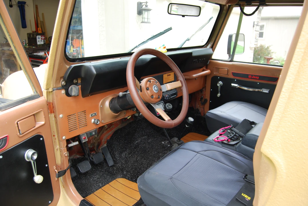 1983 Jeep CJ7 - Image 6 of 14