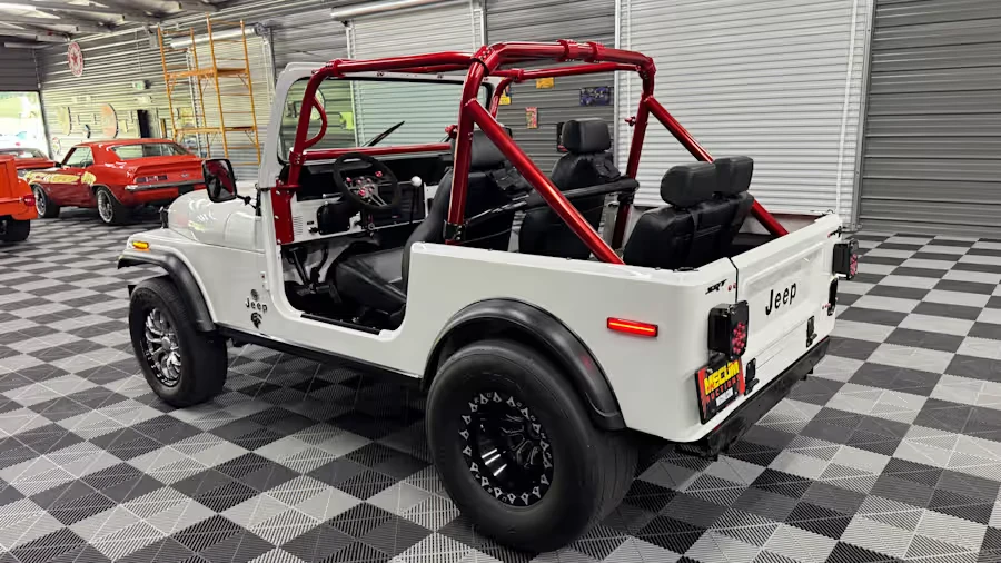 1983 Jeep CJ7 - Image 9 of 31