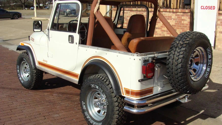 1983 Jeep CJ7 - Image 3 of 29