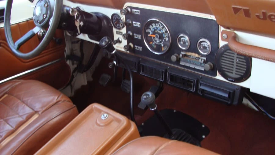 1983 Jeep CJ7 - Image 7 of 29