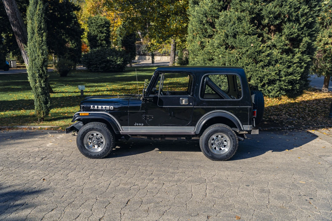 1983 Jeep CJ7 - Image 5 of 31