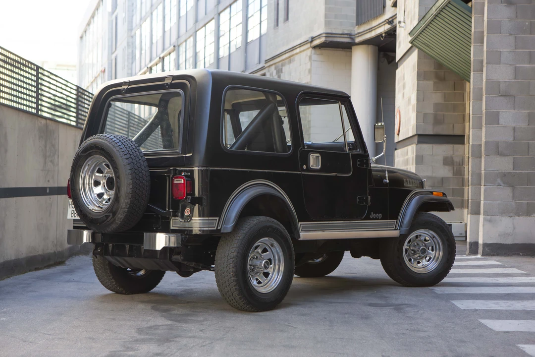 1983 Jeep CJ7 - Image 25 of 31