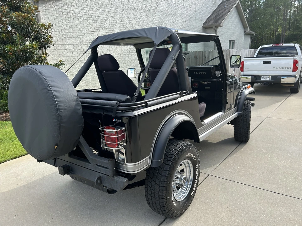 1983 Jeep CJ7 - Image 7 of 31