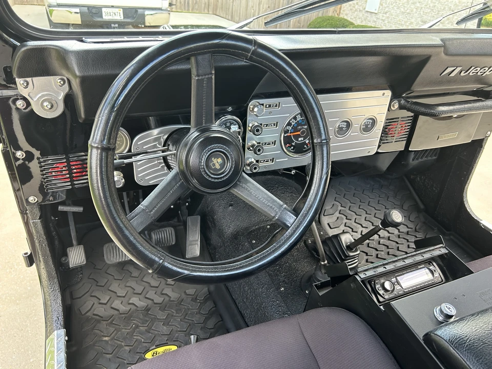 1983 Jeep CJ7 - Image 24 of 31