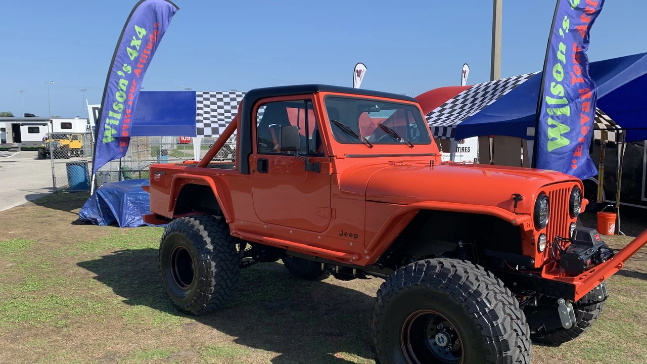 1983 Jeep CJ8 Scrambler - Image 10 of 31