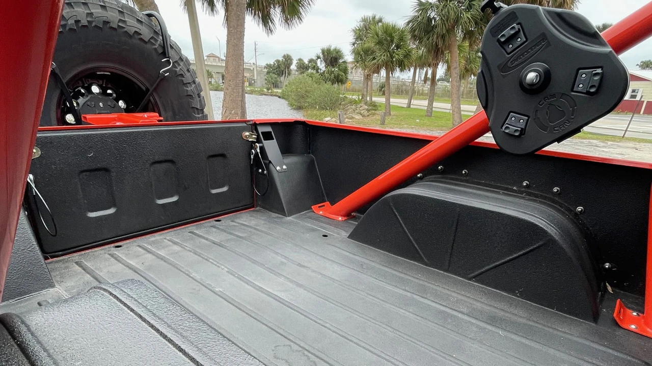 1983 Jeep CJ8 Scrambler - Image 27 of 31