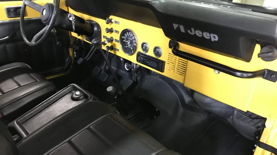 1983 Jeep CJ8 Scrambler - Image 6 of 8