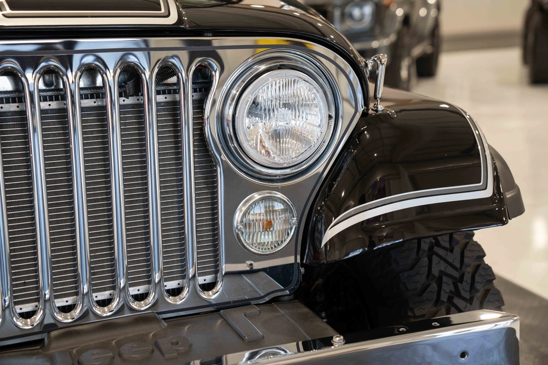 1983 Jeep CJ8 Scrambler - Image 10 of 31