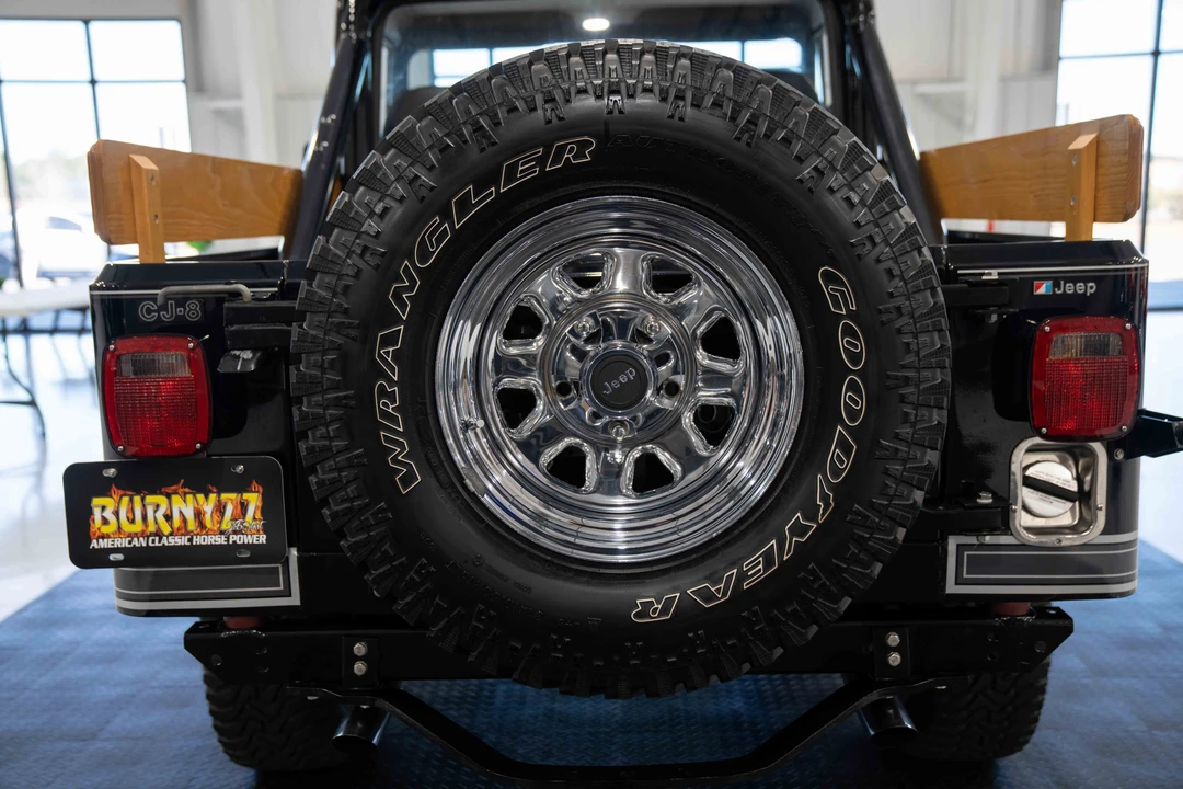 1983 Jeep CJ8 Scrambler - Image 26 of 31