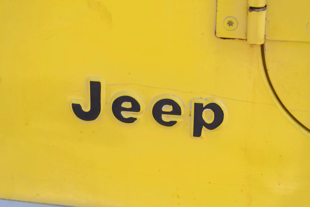 1983 Jeep CJ8 Scrambler - Image 19 of 30