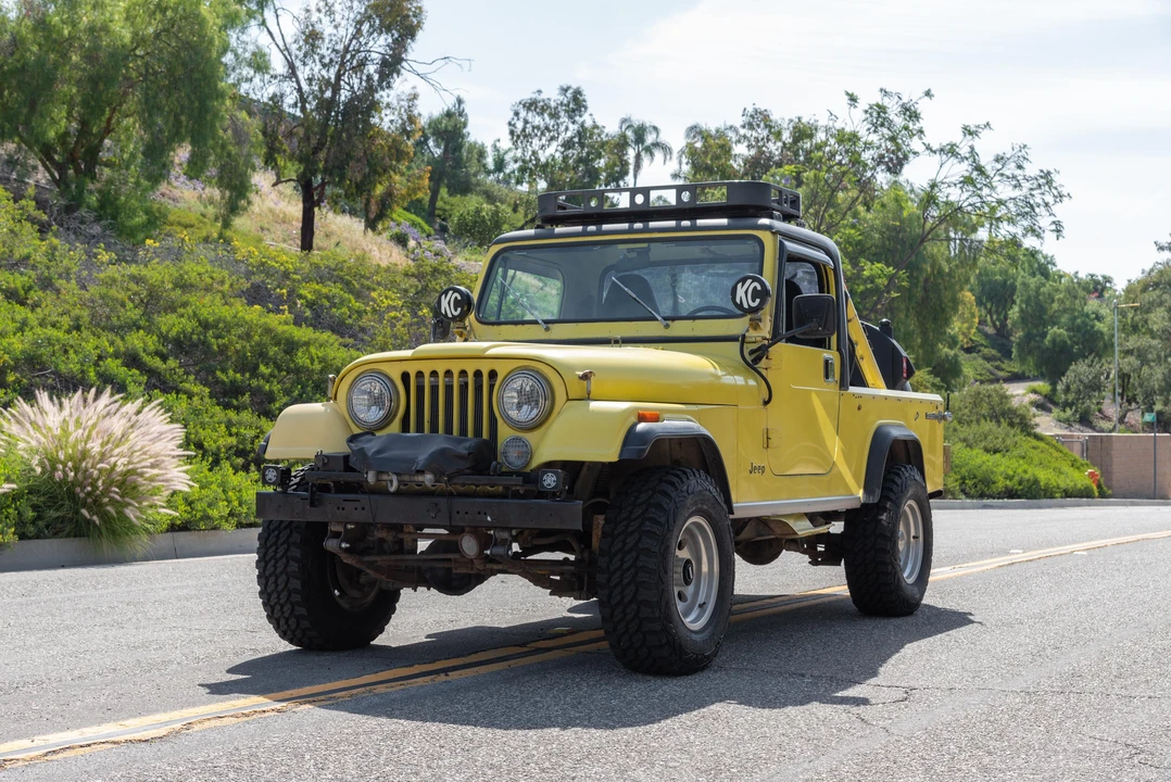 1983 Jeep CJ8 Scrambler - Image 7 of 30