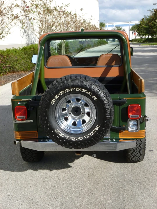 1983 Jeep CJ8 Scrambler - Image 3 of 8