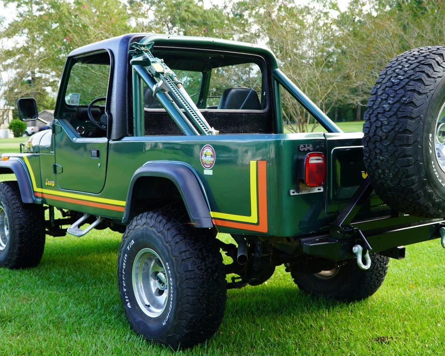 1983 Jeep CJ8 Scrambler - Image 9 of 31