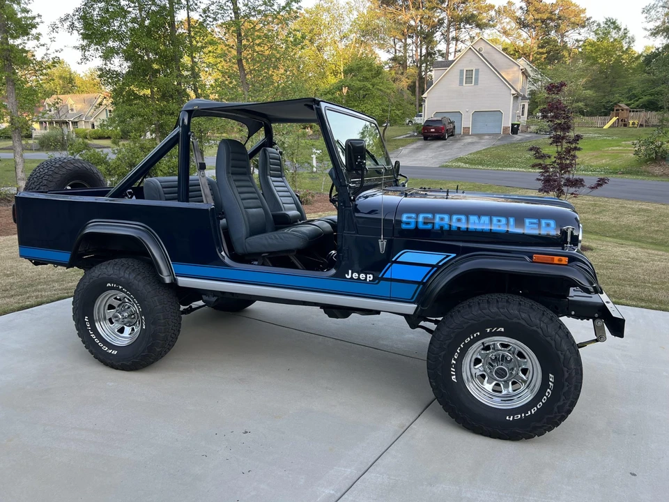 1983 Jeep CJ8 Scrambler - Image 3 of 31