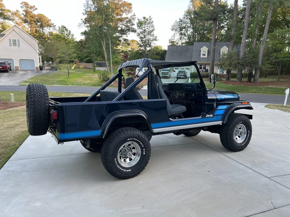 1983 Jeep CJ8 Scrambler - Image 14 of 31