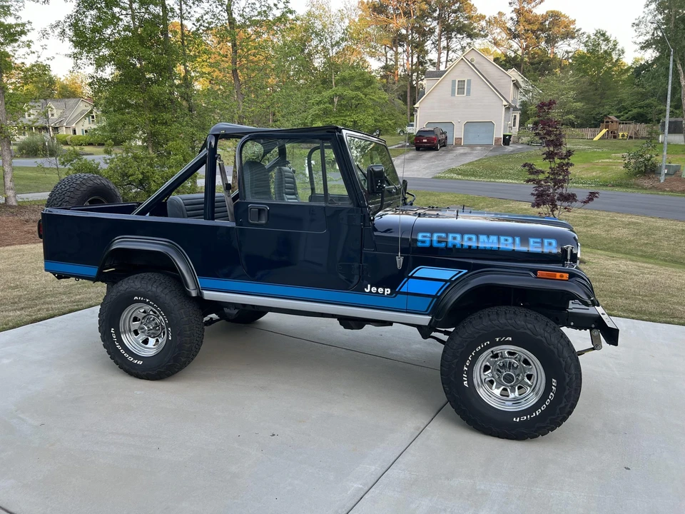 1983 Jeep CJ8 Scrambler - Image 2 of 31