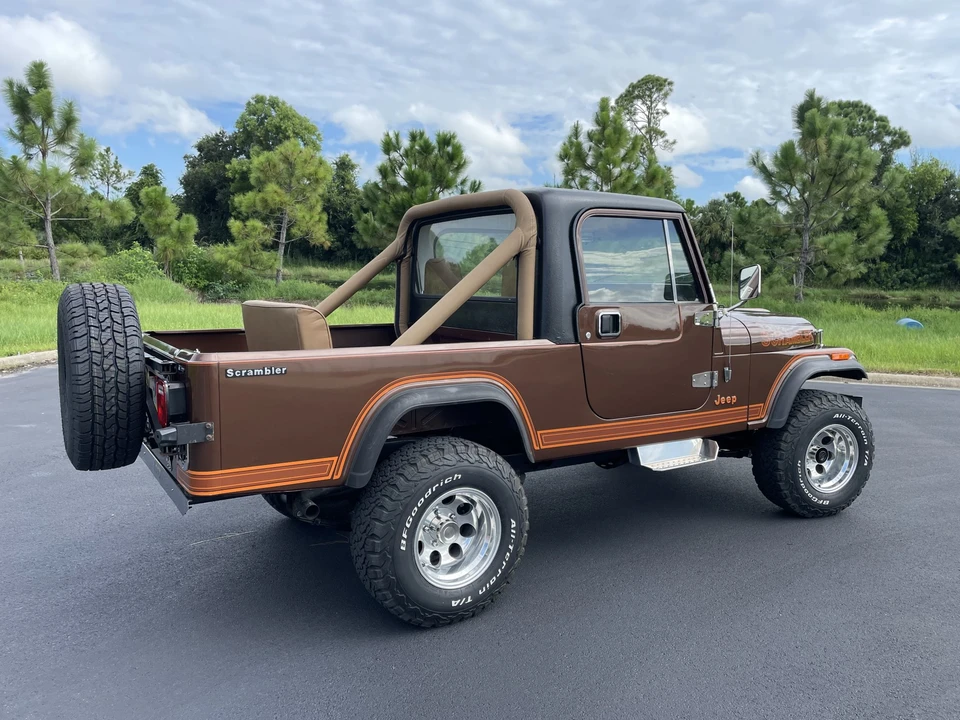 1983 Jeep CJ8 Scrambler - Image 10 of 31