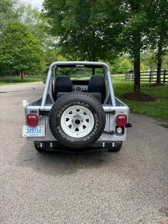 1983 Jeep CJ8 Scrambler - Image 4 of 31