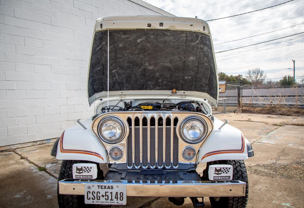 1983 Jeep CJ8 Scrambler - Image 21 of 31
