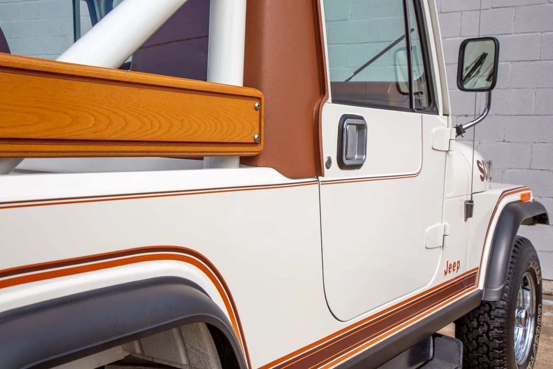 1983 Jeep CJ8 Scrambler - Image 30 of 31