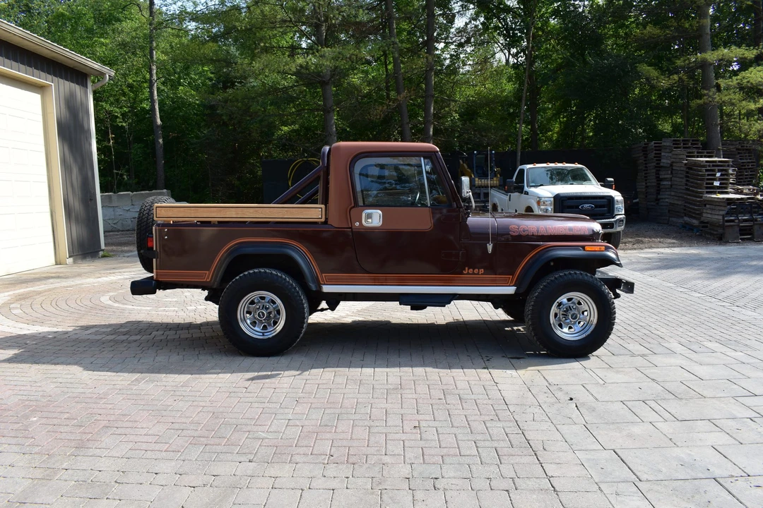 1983 Jeep CJ8 Scrambler - Image 7 of 31