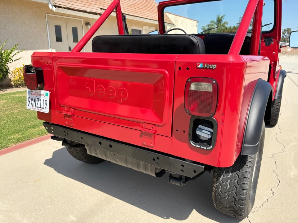 1983 Jeep CJ7 - Image 9 of 31