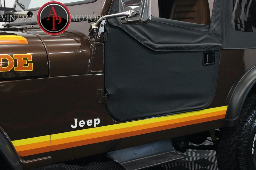 1983 Jeep CJ - Image 9 of 12