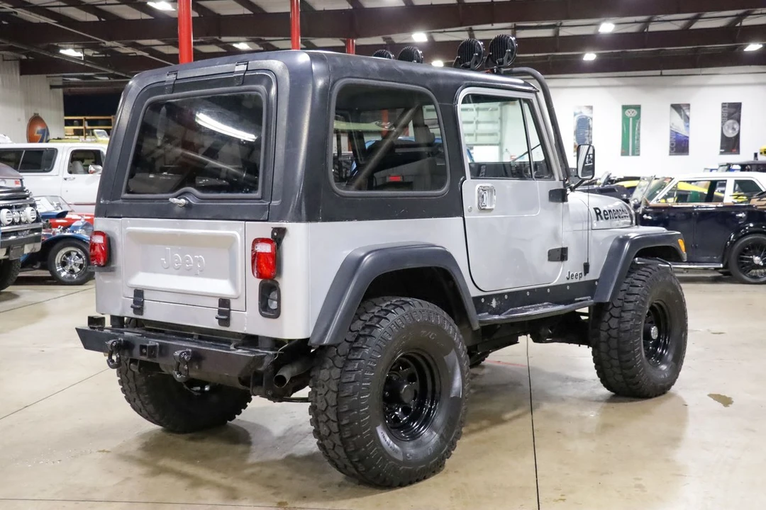 1983 Jeep CJ7 - Image 8 of 12