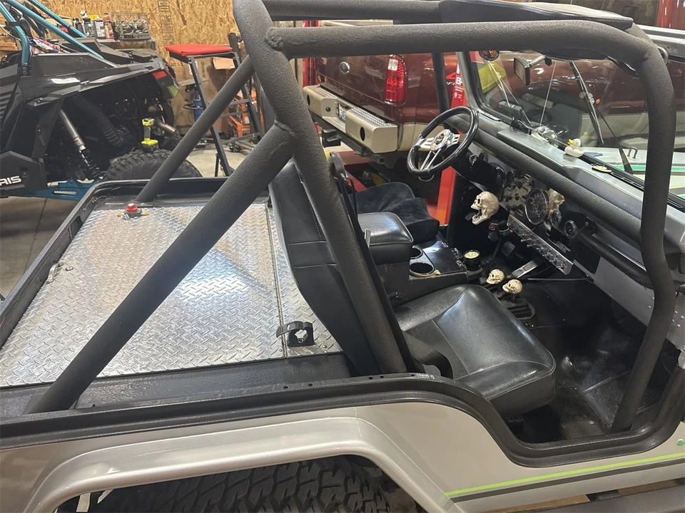 1983 Jeep CJ5 - Image 9 of 12