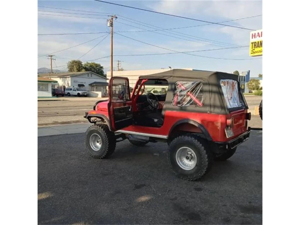 1983 Jeep CJ7 - Image 2 of 11