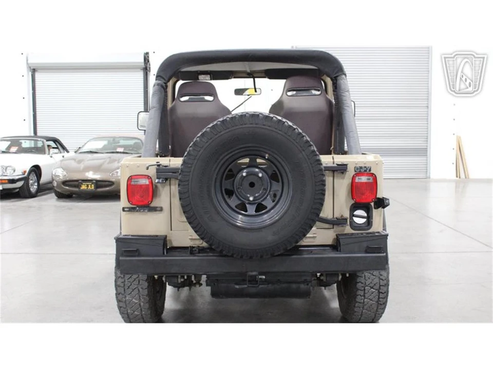 1983 Jeep CJ7 - Image 14 of 31