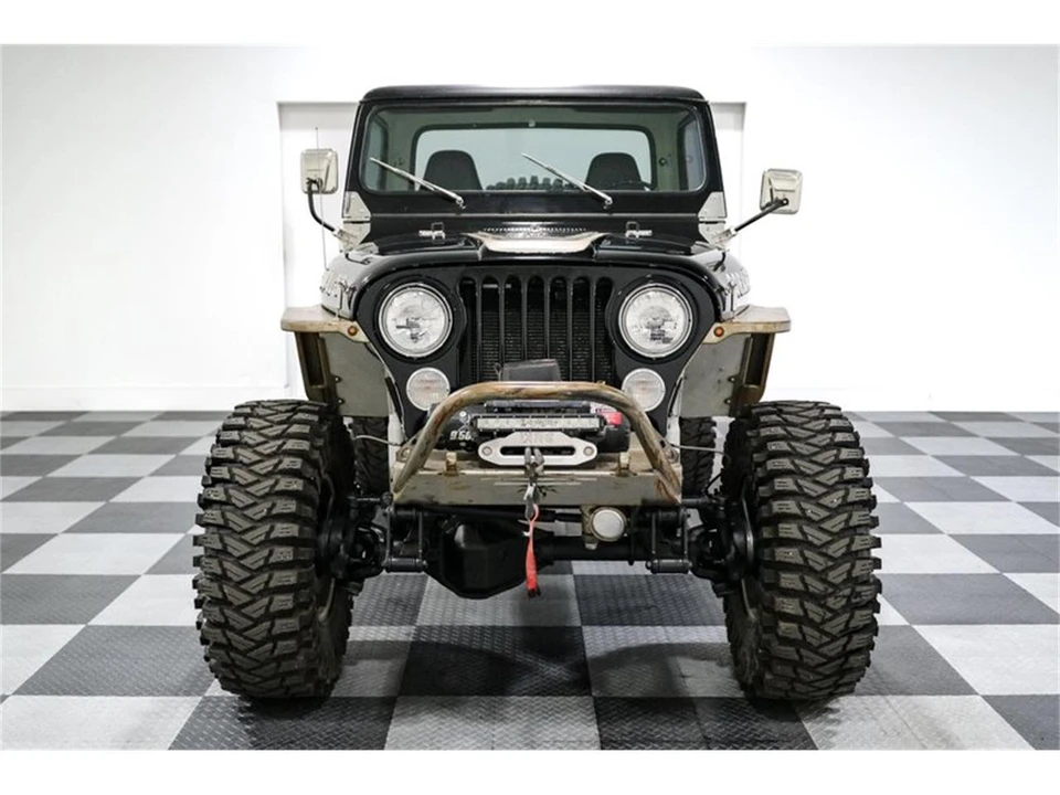 1983 Jeep CJ8 Scrambler - Image 2 of 27