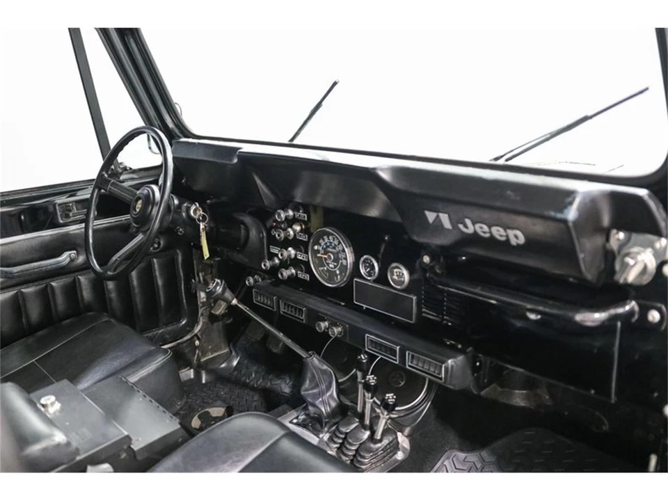 1983 Jeep CJ8 Scrambler - Image 16 of 27