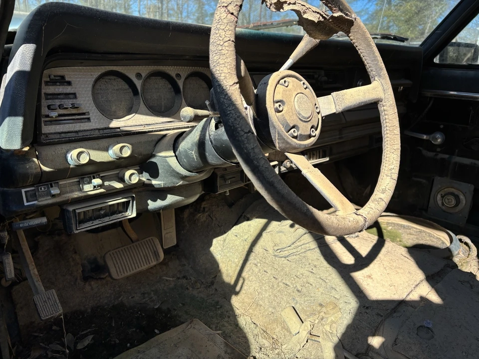 1983 Jeep SJ Cherokee - Image 9 of 15