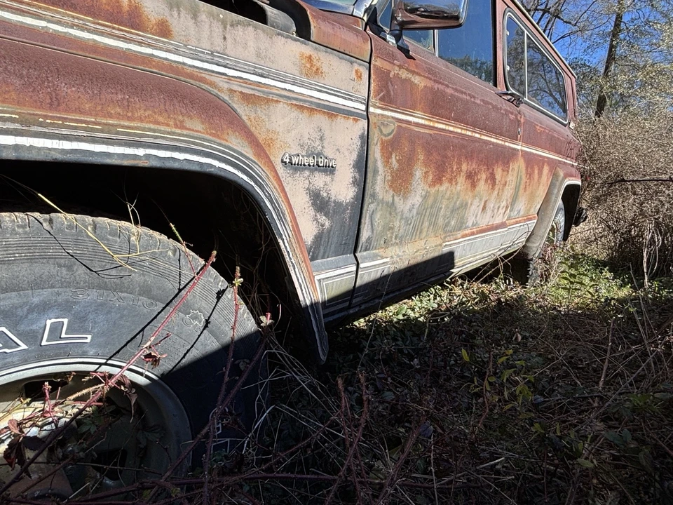 1983 Jeep SJ Cherokee - Image 3 of 15
