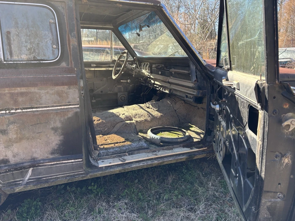 1983 Jeep SJ Cherokee - Image 14 of 15