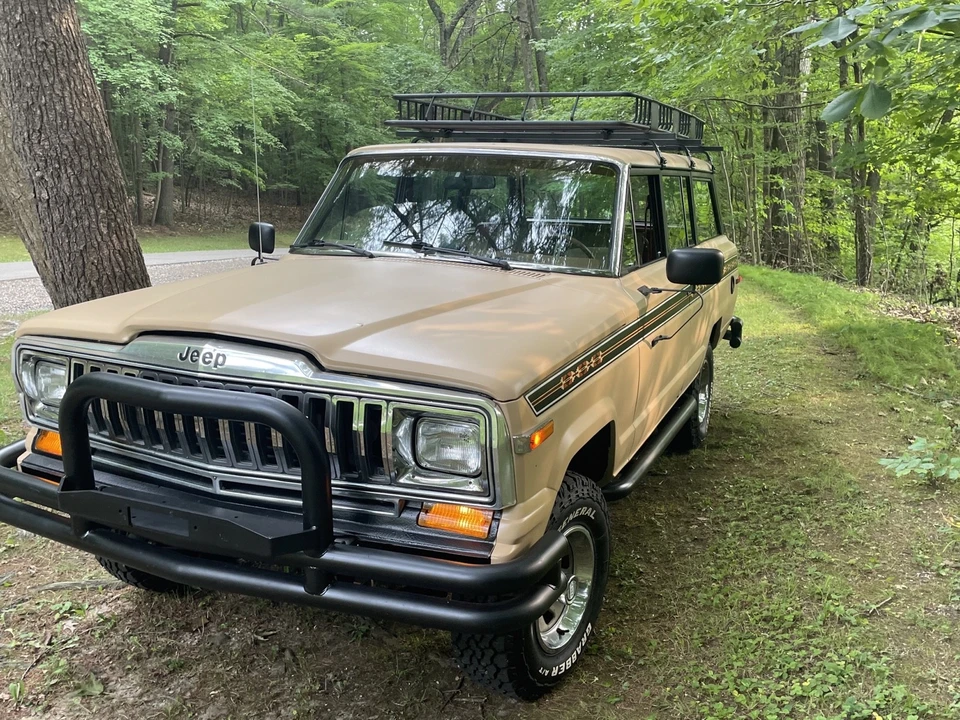 1983 Jeep SJ Cherokee - Image 10 of 21