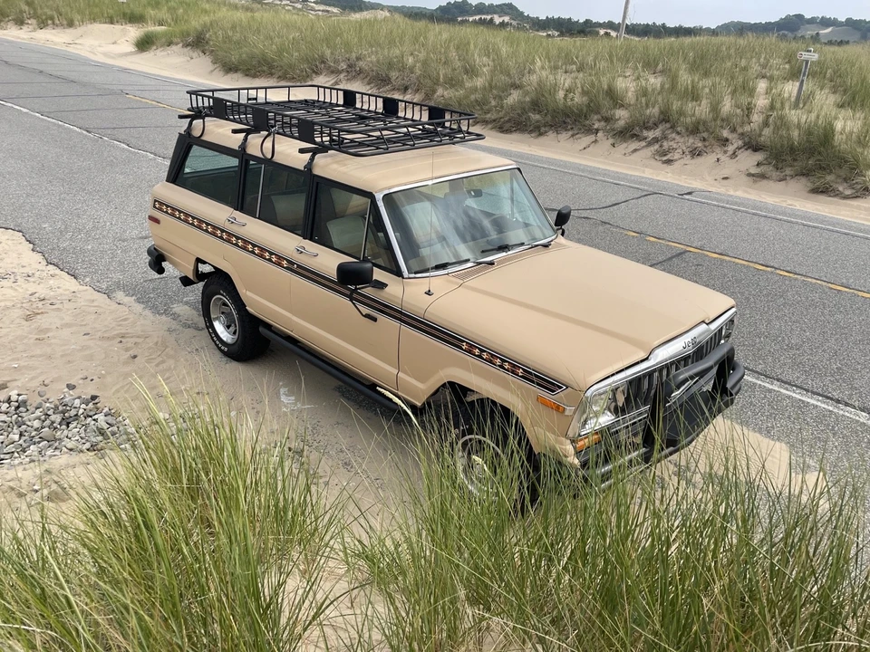 1983 Jeep SJ Cherokee - Image 9 of 21
