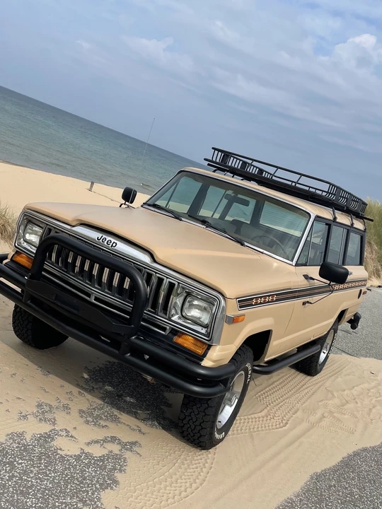 1983 Jeep SJ Cherokee - Image 12 of 21