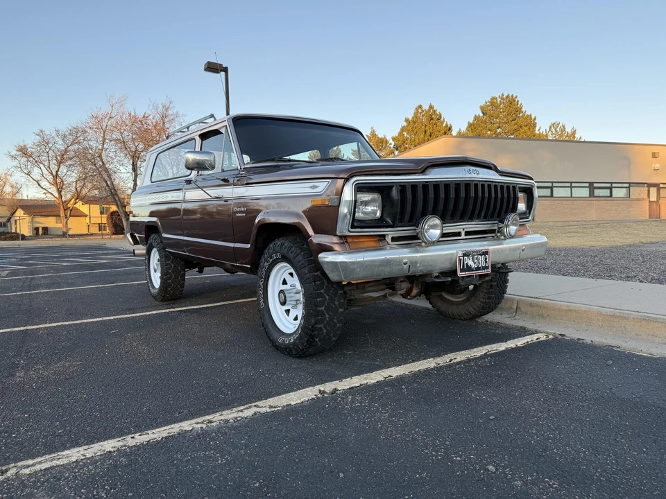 1983 Jeep SJ Cherokee - Image 19 of 31
