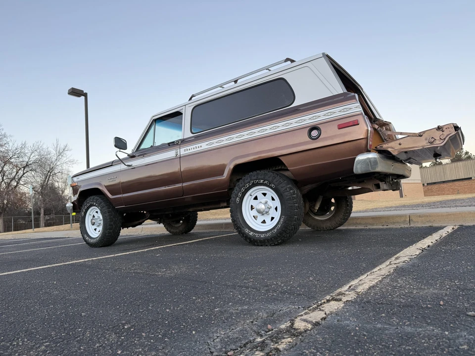 1983 Jeep SJ Cherokee - Image 27 of 31