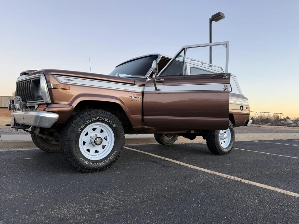 1983 Jeep SJ Cherokee - Image 26 of 31