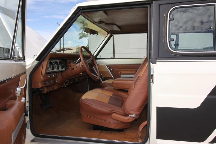 1983 Jeep SJ Cherokee - Image 5 of 11