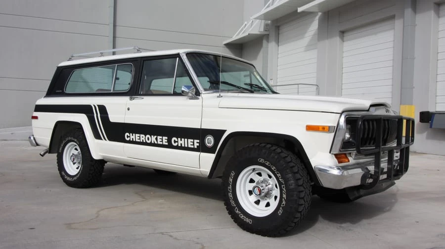 1983 Jeep SJ Cherokee - Image 10 of 11