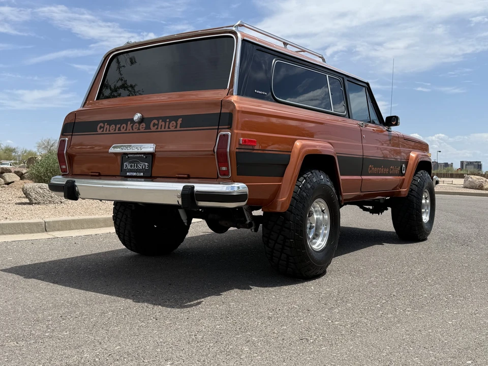 1983 Jeep SJ Cherokee - Image 10 of 31