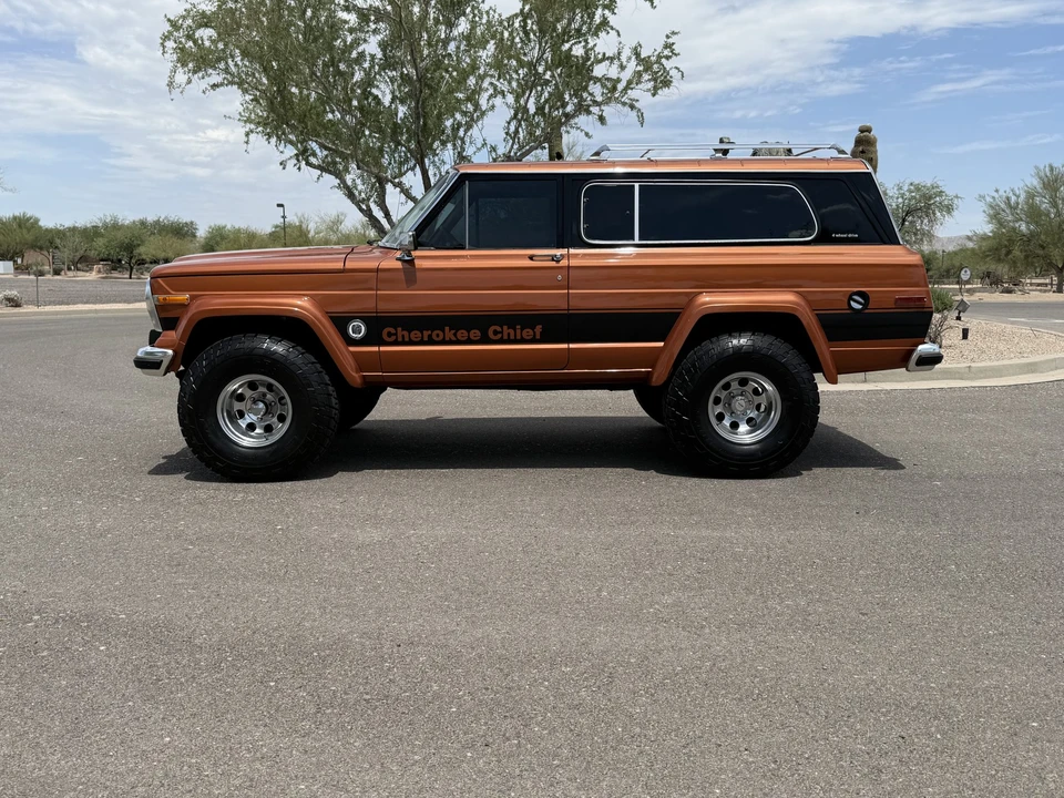 1983 Jeep SJ Cherokee - Image 8 of 31