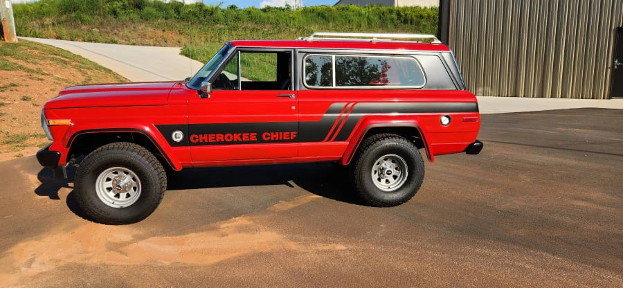 1983 Jeep SJ Cherokee - Image 9 of 20