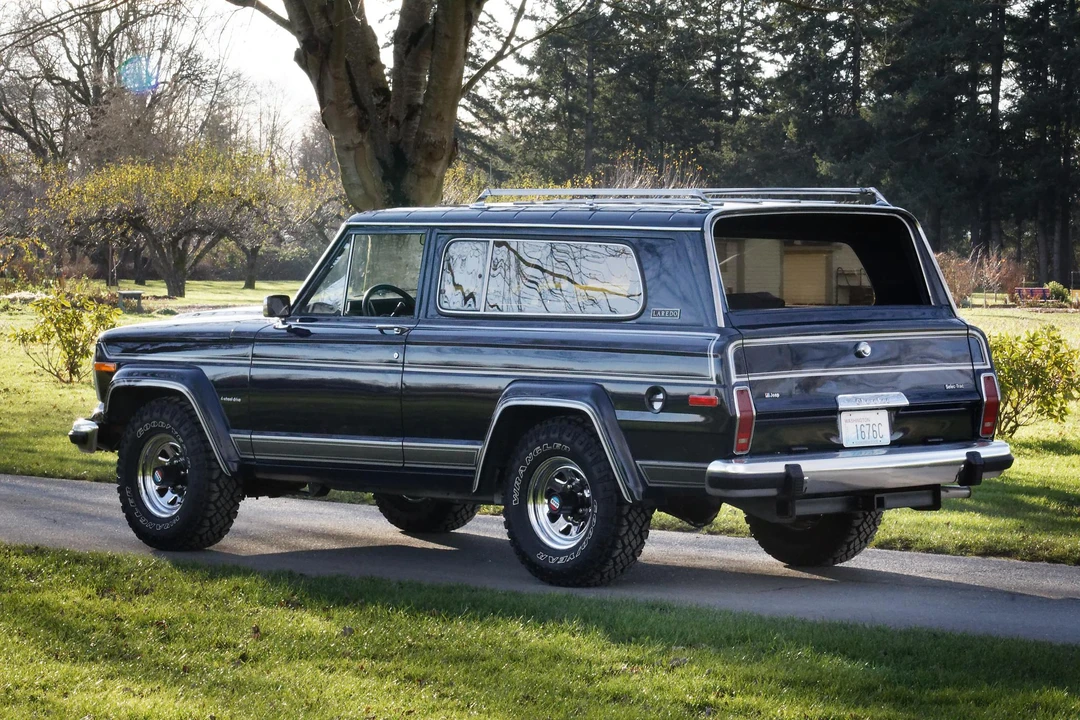 1983 Jeep SJ Cherokee - Image 11 of 31