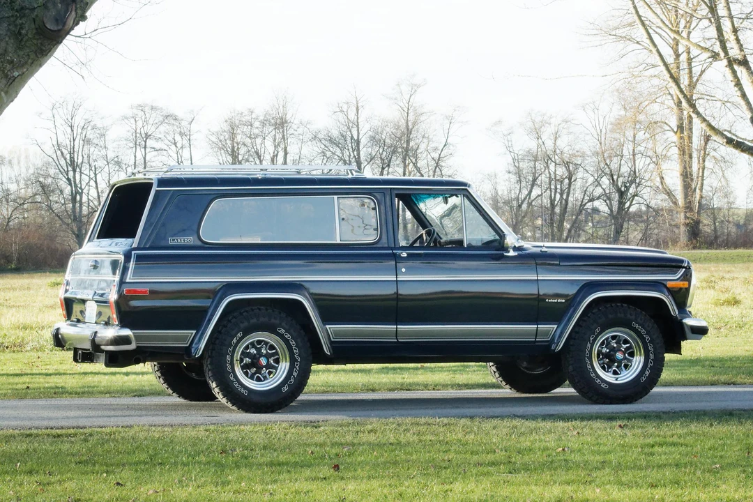 1983 Jeep SJ Cherokee - Image 18 of 31